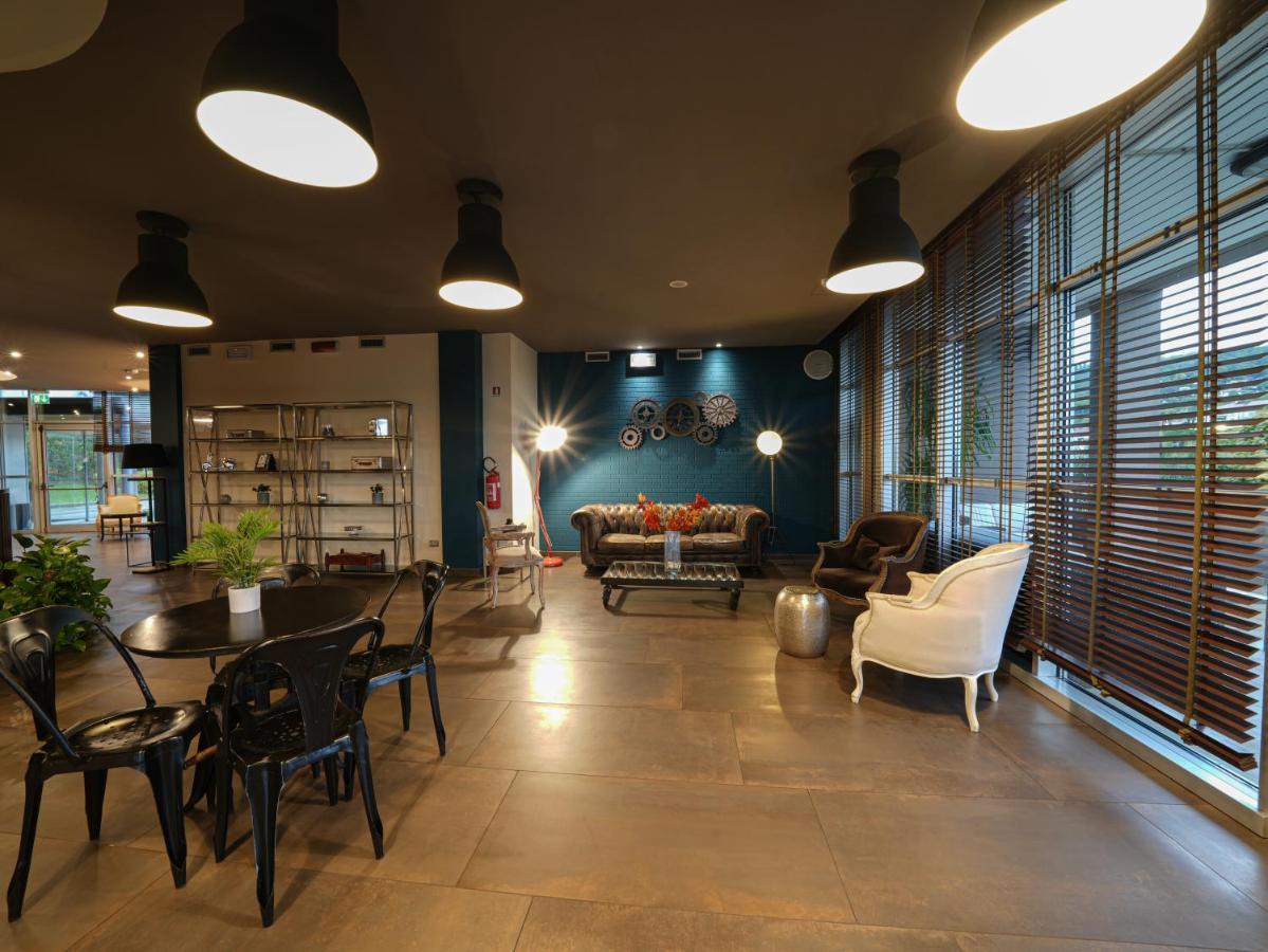 Hotel La Meridiana Bleisure
